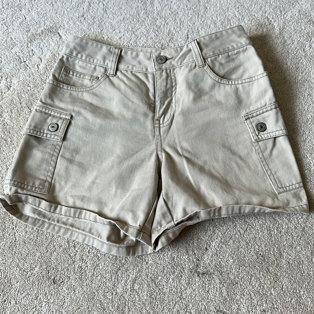 Khaki shorts